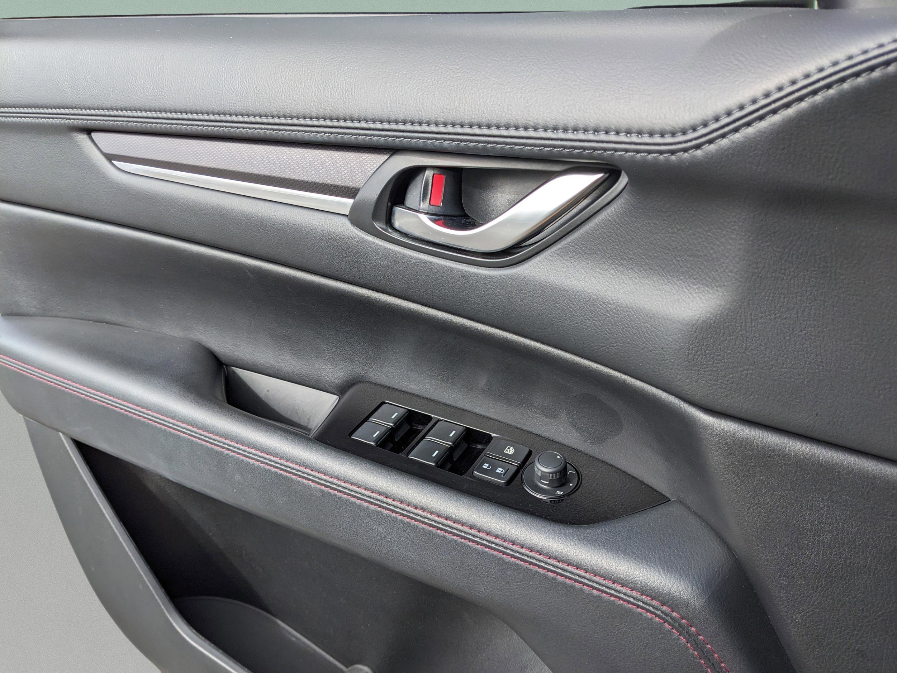 Used 2023 MAZDA CX-5 Carbon Edition image 18