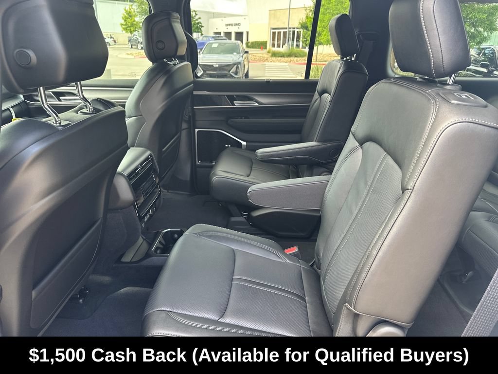 New 2026 Jeep Grand Wagoneer L Limited AWD/4WD image 33