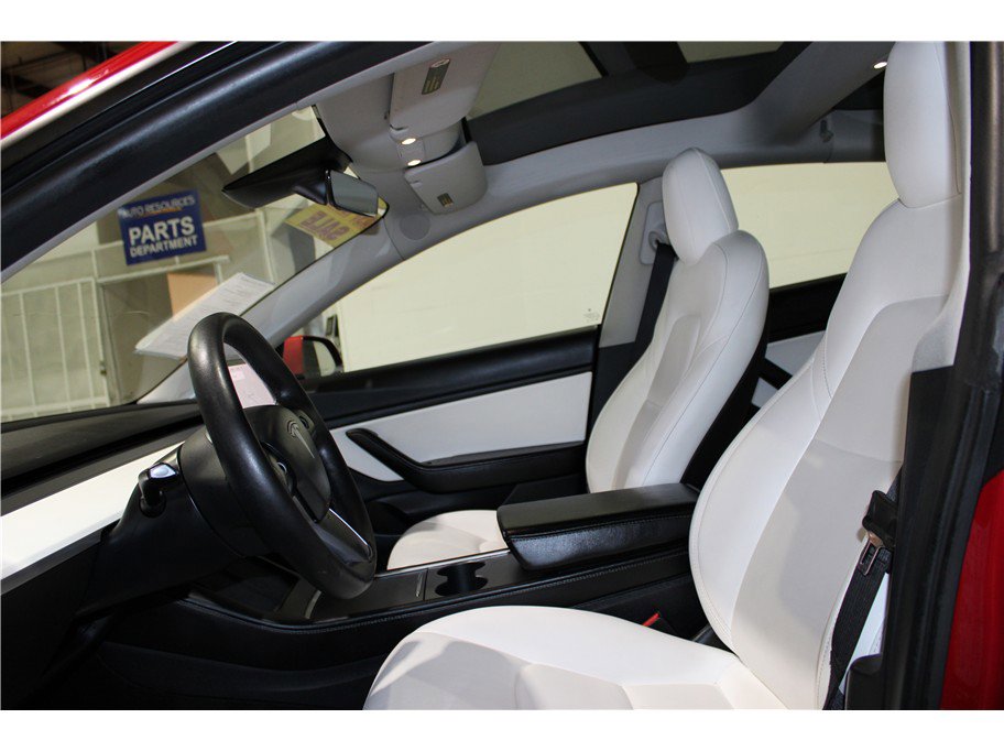 Used 2021 Tesla Model 3 Standard Range Plus image 10