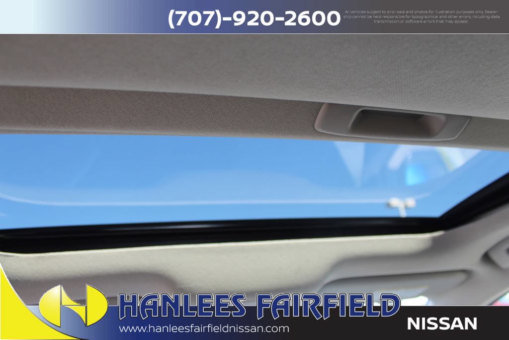 New 2026 Nissan Sentra SR w/ SR Premium Package FWD image 16