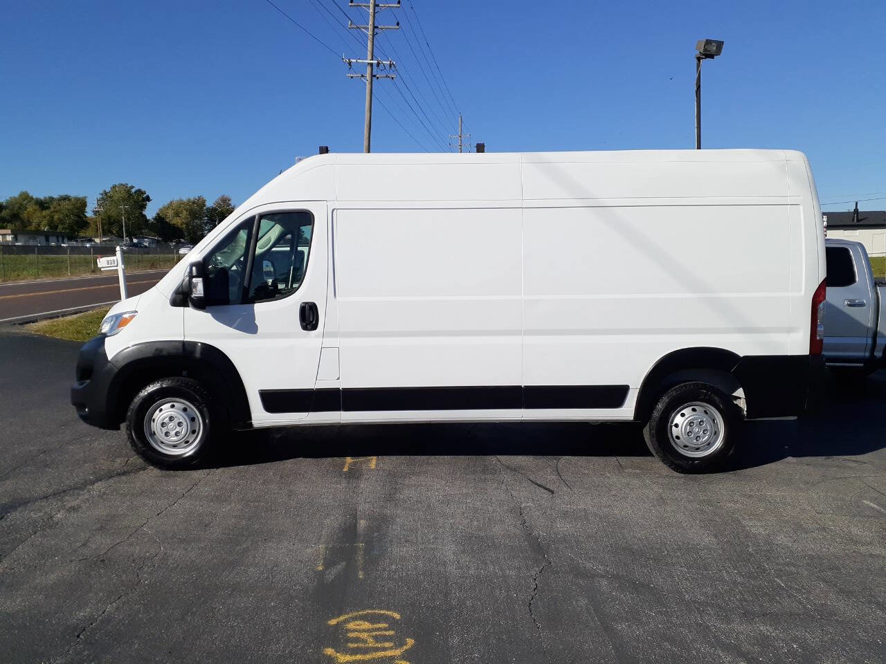 Used 2023 RAM ProMaster 2500 image 1