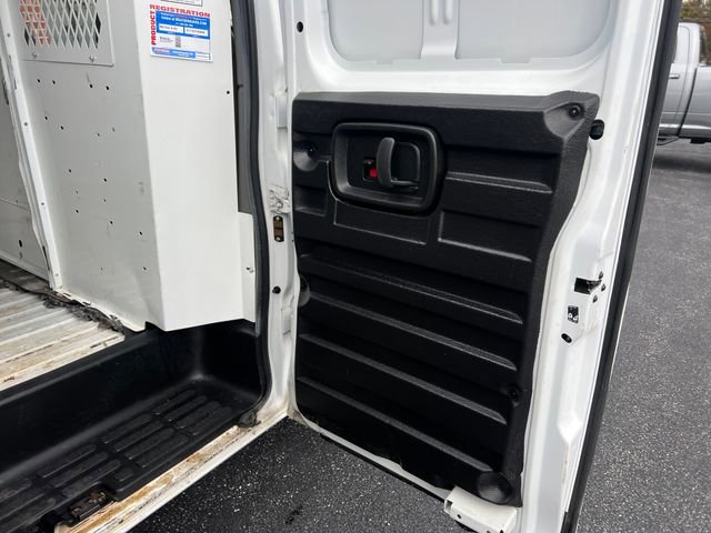 Used 2021 Chevrolet Express 2500 Extended image 16