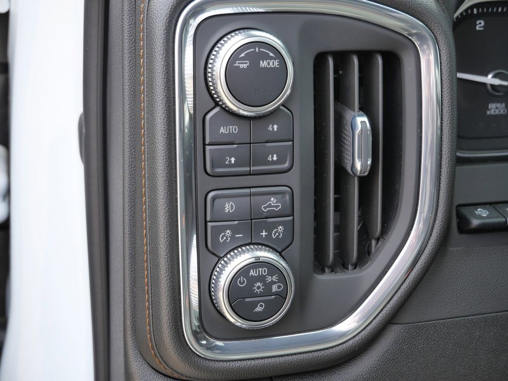 Used 2023 GMC Sierra 2500 AT4 w/ AT4 Premium Plus Package image 37