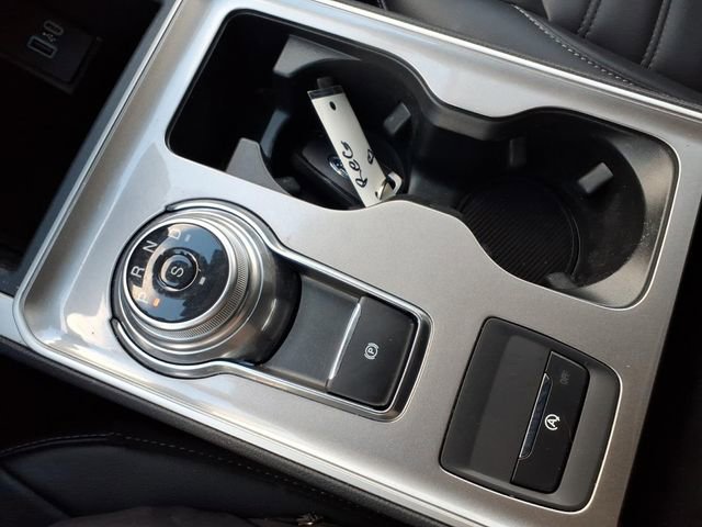 Used 2024 Ford Edge SEL w/ Convenience Package image 23