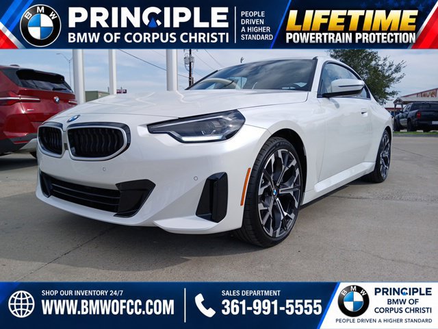 New 2026 BMW 230i Coupe RWD image 4