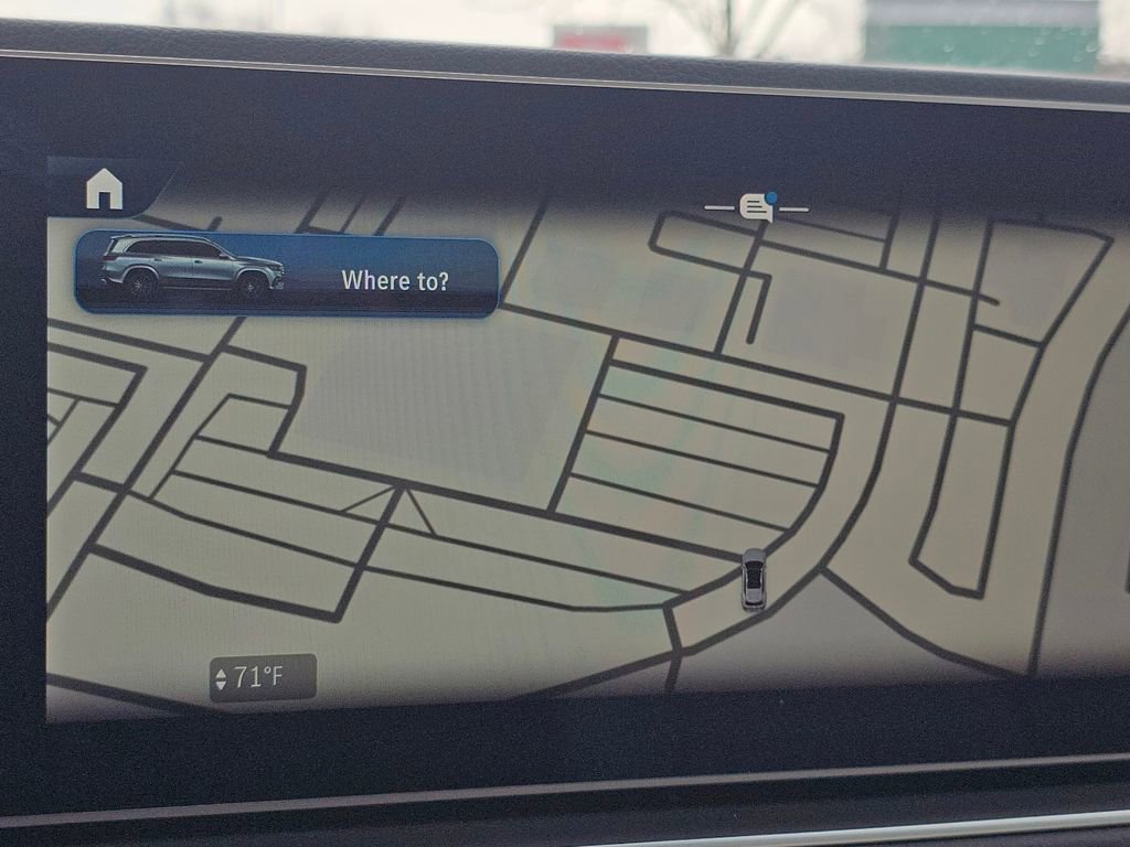 Used 2026 Mercedes-Benz GLS 450 4MATIC image 4