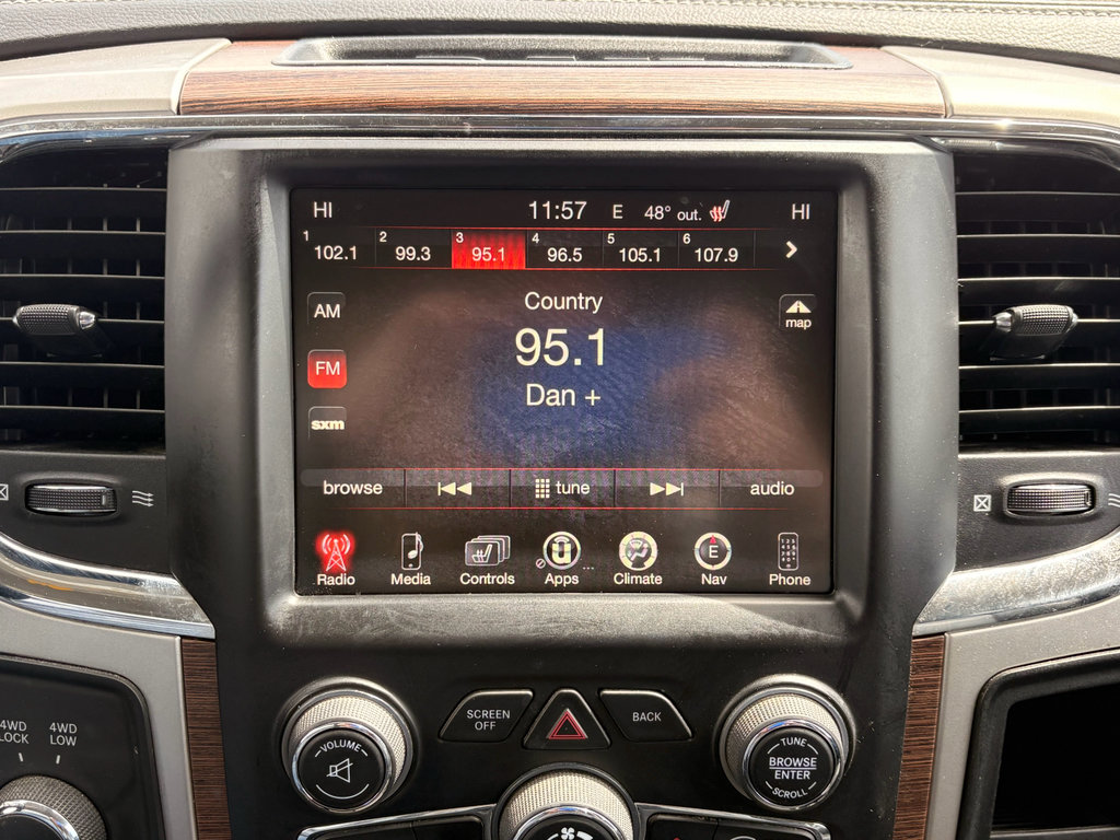 Used 2017 RAM 3500 Laramie w/ Cold Weather Group AWD/4WD image 21