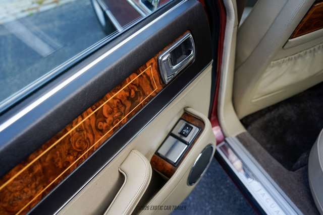 Used 1988 Jaguar XJ Vanden Plas RWD image 48