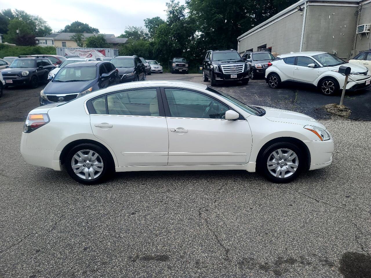 Used 2011 Nissan Altima 2.5 S image 8