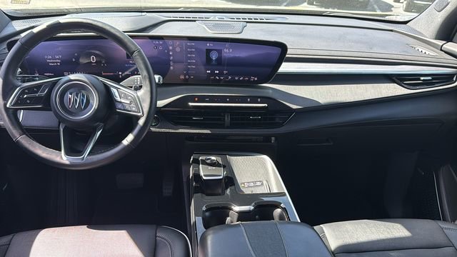 Used 2025 Buick Enclave Preferred image 29