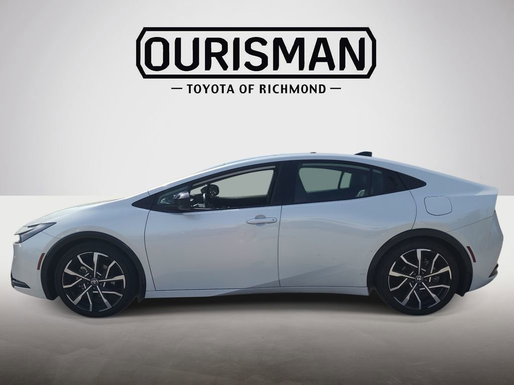 Used 2023 Toyota Prius Prime FWD image 6