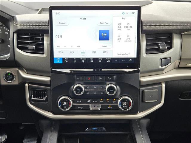 Used 2024 Ford Expedition XLT AWD/4WD image 14