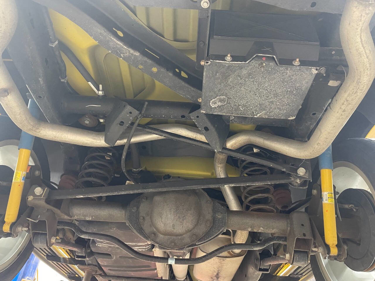 Used 2004 Chevrolet SSR w/ Preferred Equipment Group image 34