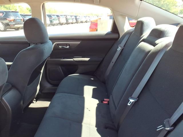 Used 2015 Nissan Altima 2.5 S w/ Power Driver Seat Package FWD image 6