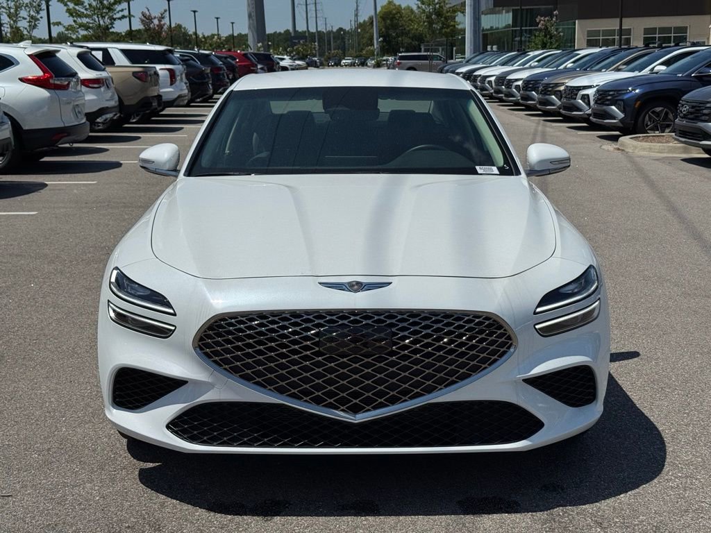 Used 2025 Genesis G70 2.5T image 6