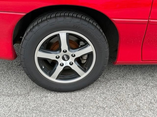Used 2002 Chevrolet Camaro Z28 w/ Preferred Equipment Group 2 RWD image 8