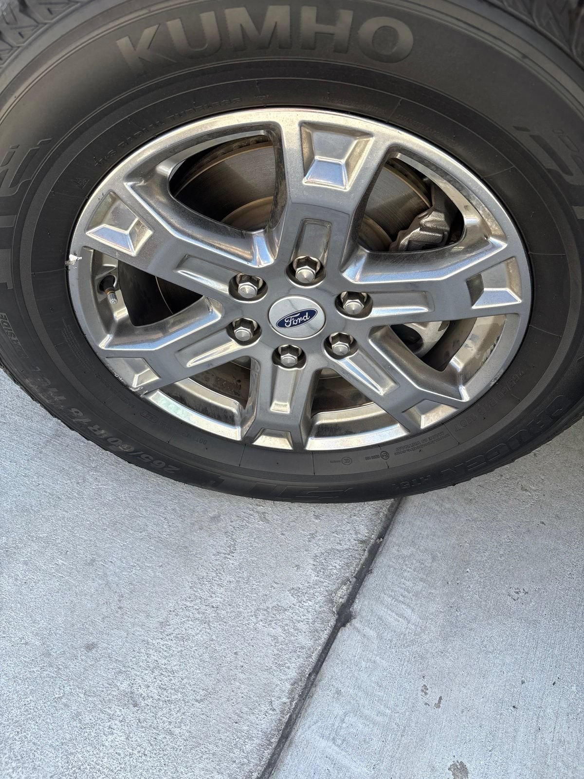 Used 2023 Ford F150 Lariat RWD image 4