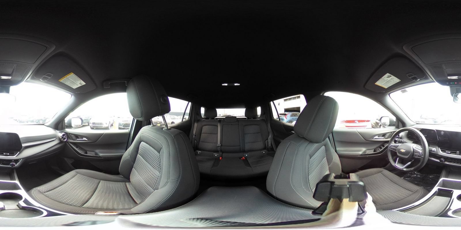 Used 2025 Chevrolet Equinox LT FWD image 42