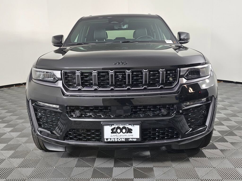 New 2026 Jeep Grand Cherokee Summit w/ Obsidian Package AWD/4WD image 9