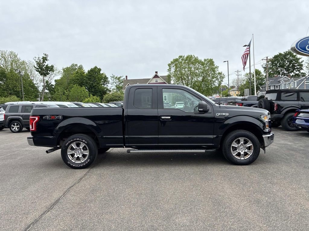 Used 2017 Ford F150 XLT w/ Equipment Group 301A Mid AWD/4WD image 8