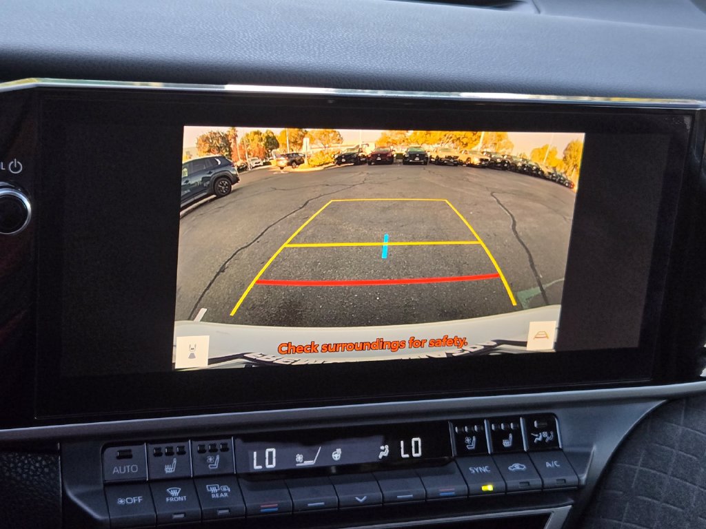 Used 2025 Toyota Camry XLE w/ Premium Package AWD/4WD image 16