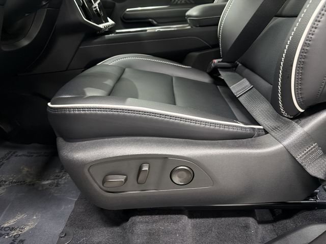 New 2026 GMC Acadia Denali w/ Super Cruise Package FWD image 24