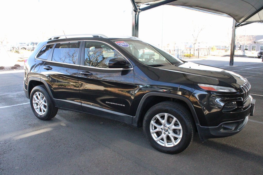 Used 2014 Jeep Cherokee Latitude image 18