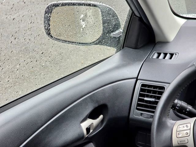 Used 2009 Toyota Corolla S image 14