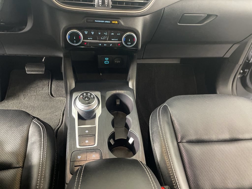 Used 2022 Ford Escape SEL w/ Technology Package AWD/4WD image 17