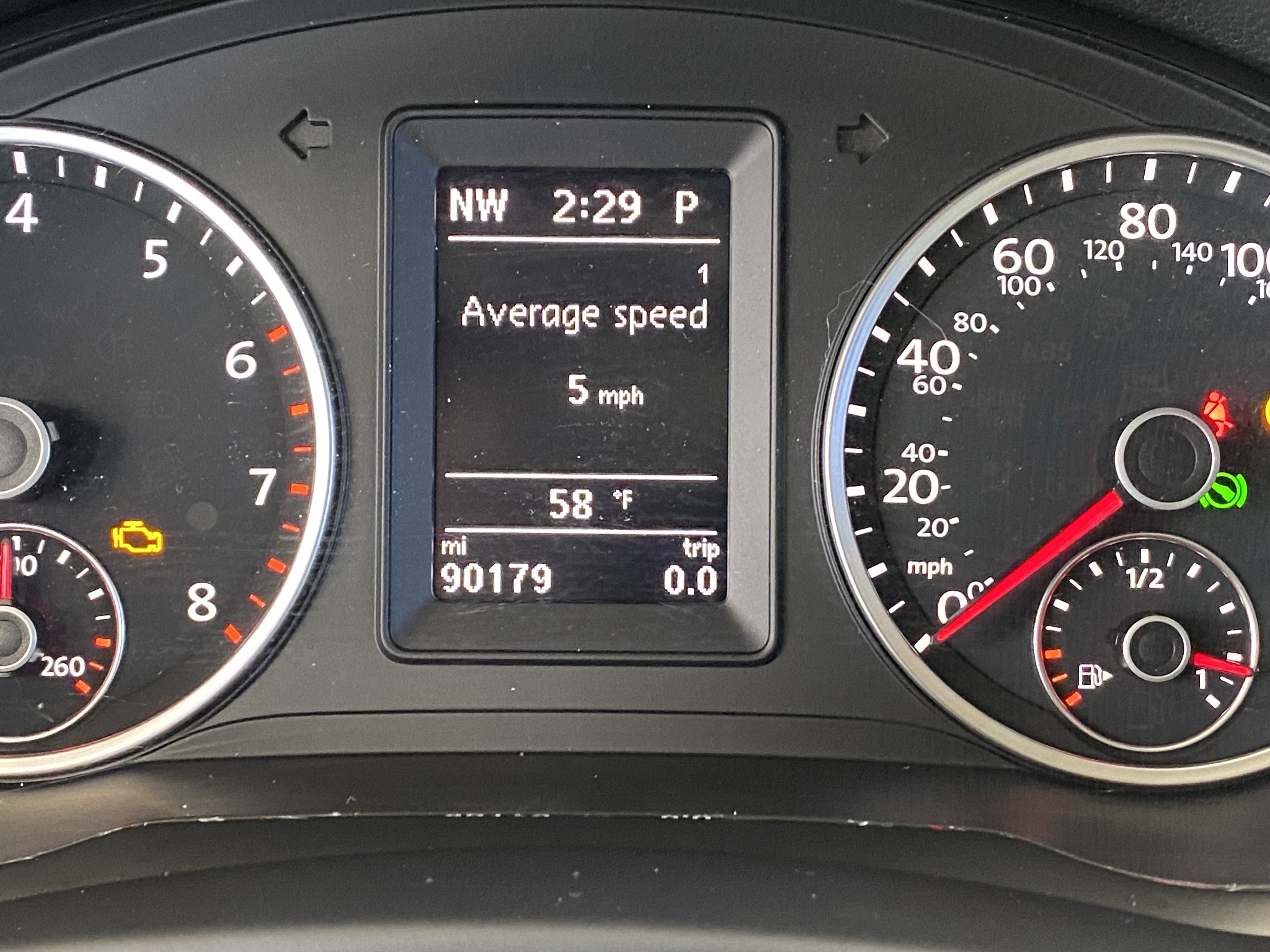 Used 2016 Volkswagen Tiguan SEL AWD/4WD image 5