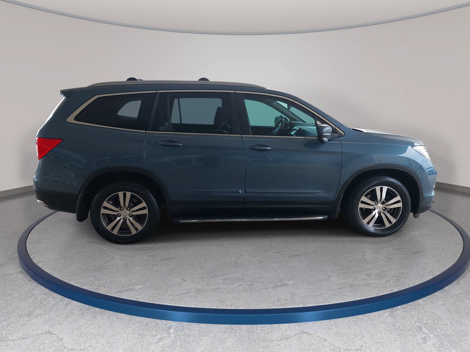 Used 2017 Honda Pilot EX-L image 4