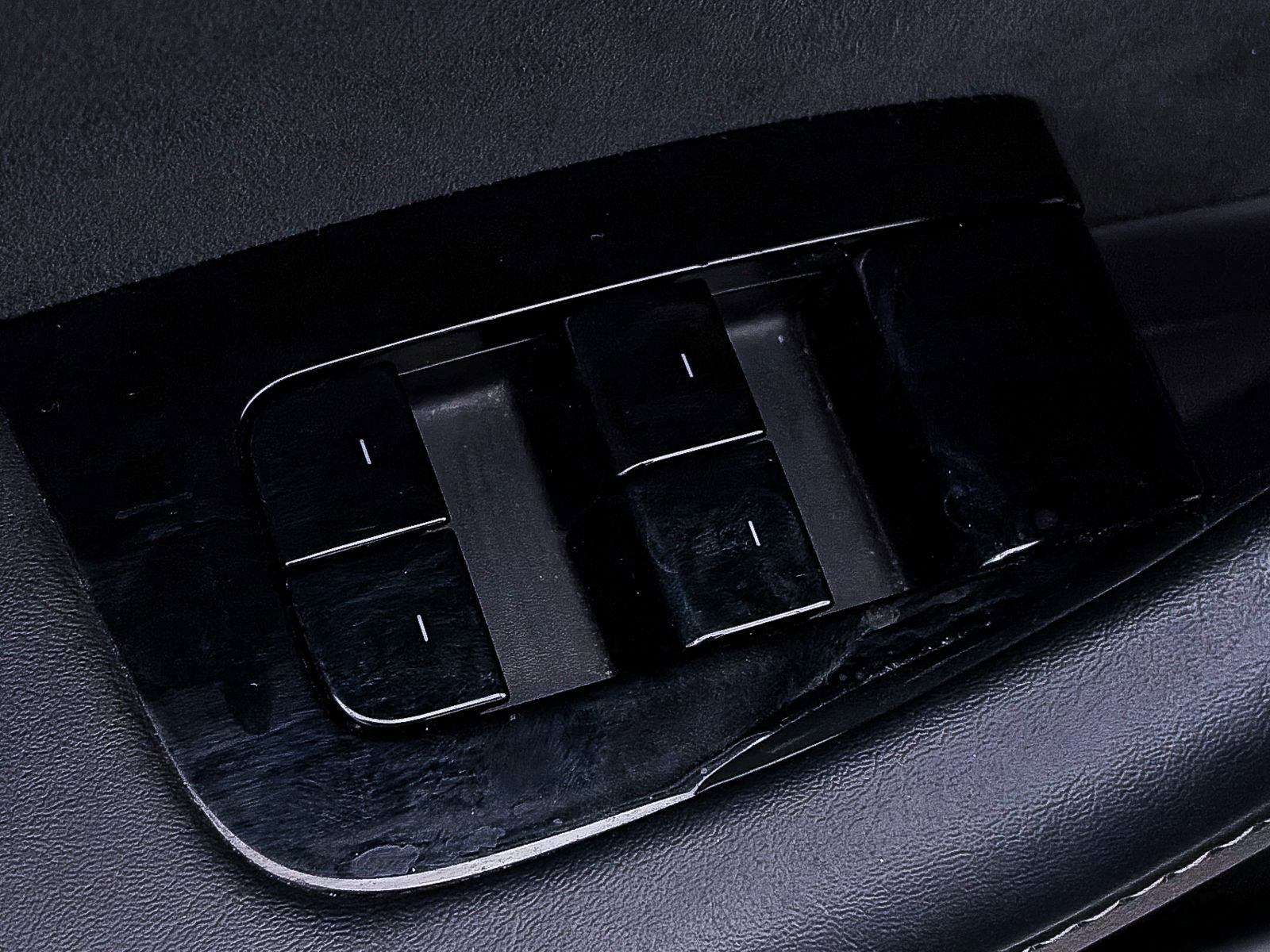 Used 2019 Tesla Model 3 Standard Range Plus image 16