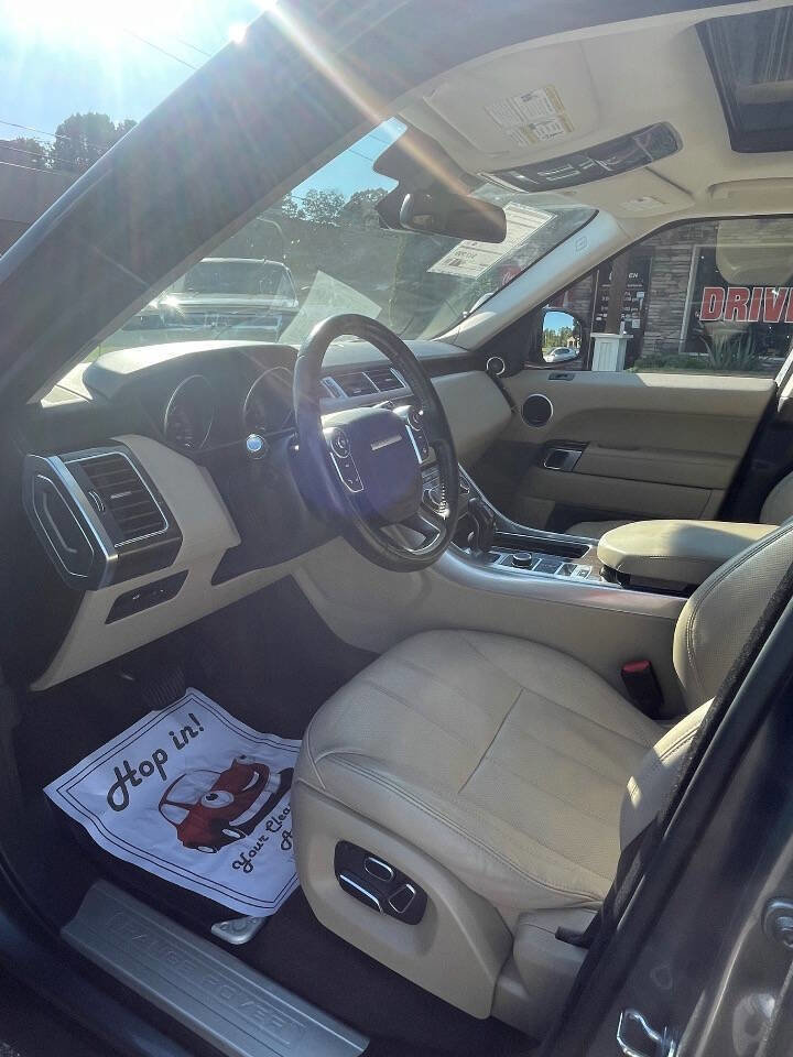 Used 2014 Land Rover Range Rover Sport HSE image 12