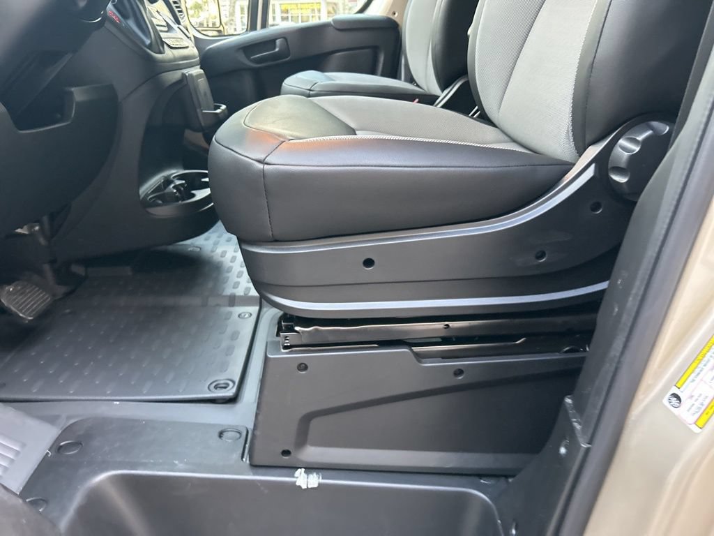 New 2026 RAM ProMaster 2500 w/ Premium Convenience Group FWD image 36