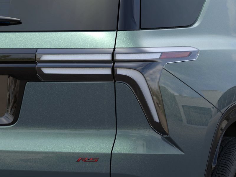 New 2027 Chevrolet Traverse RS AWD/4WD image 14