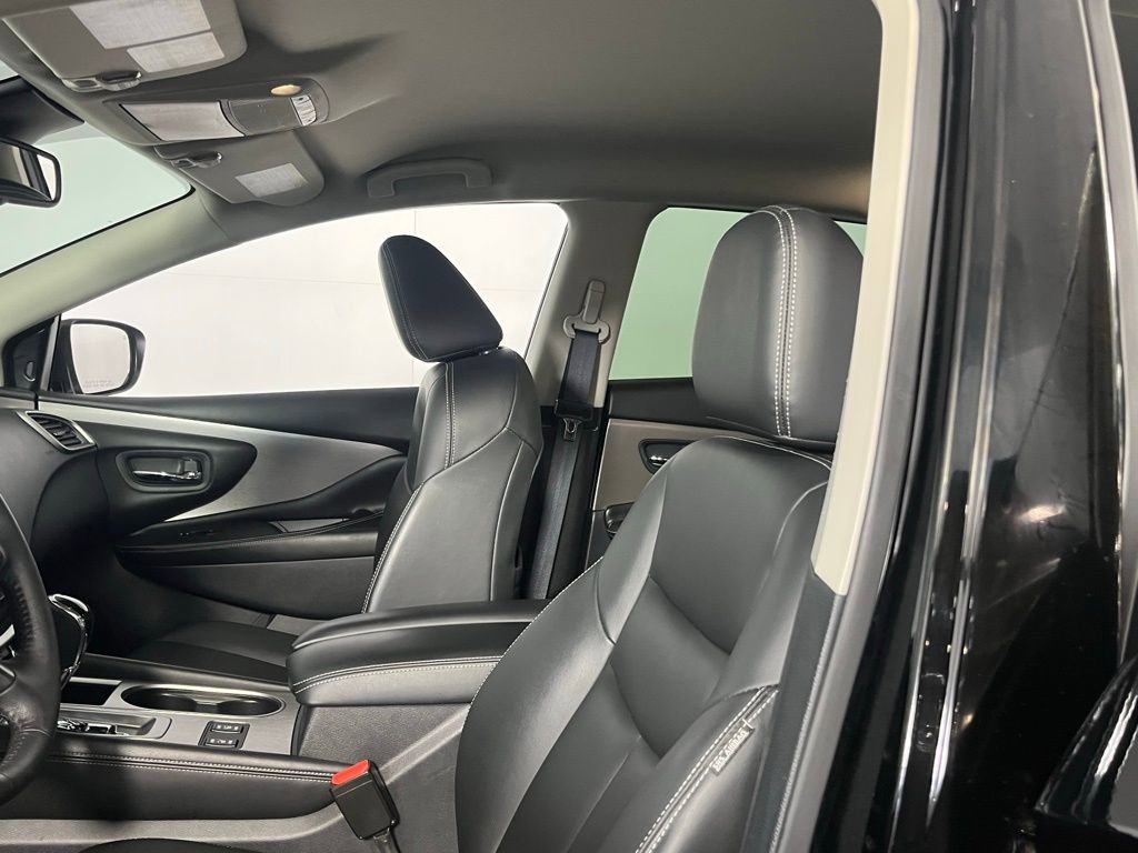 Used 2024 Nissan Murano SV image 23