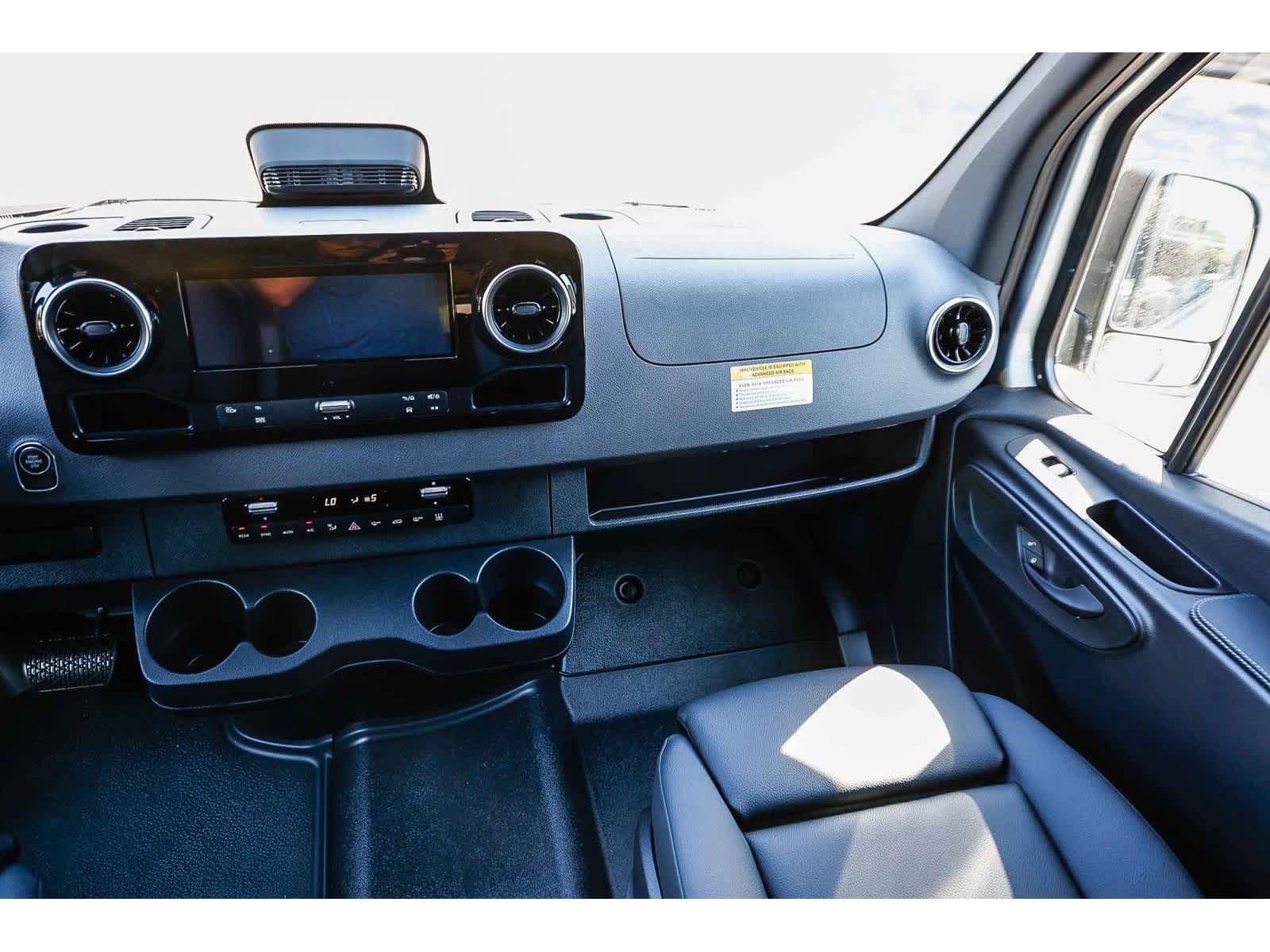 New 2025 Mercedes-Benz Sprinter 2500 image 15