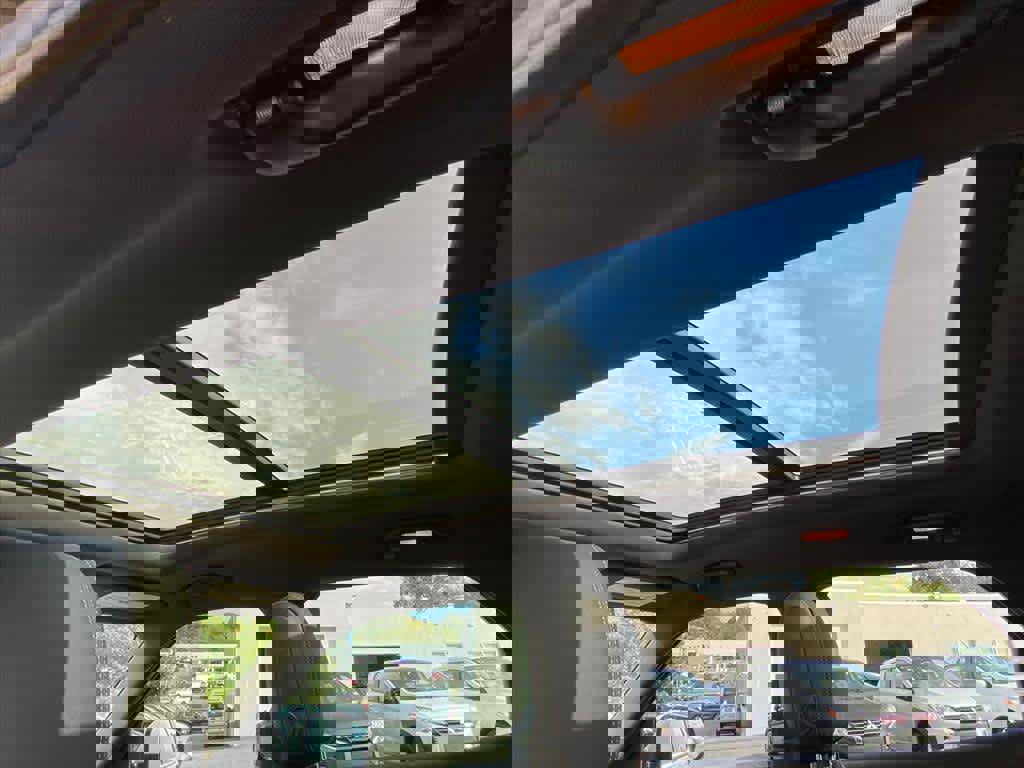 Used 2021 Chevrolet TrailBlazer ACTIV w/ Sun and Liftgate Package image 23