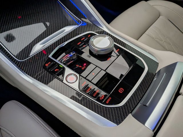 Used 2024 BMW X6 M60i w/ Executive Package image 15