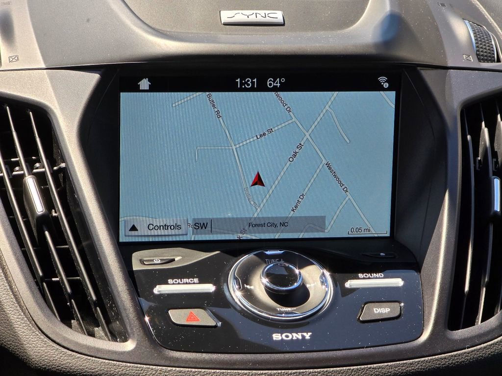 Used 2017 Ford Escape Titanium FWD image 4