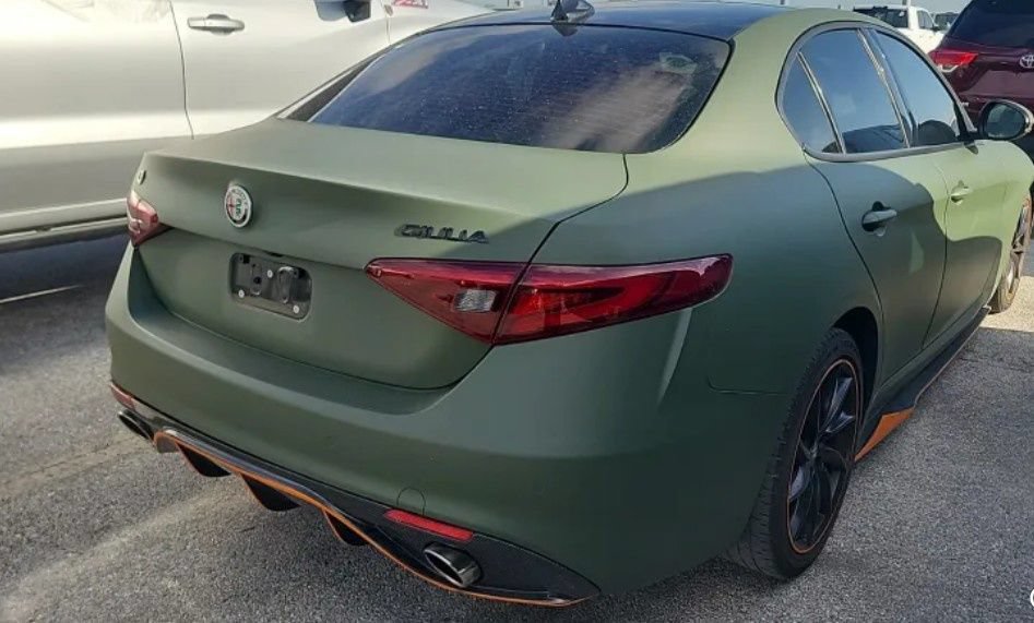 Used 2022 Alfa Romeo Giulia Sprint RWD image 2