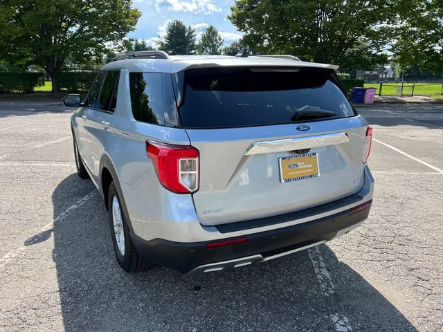 Used 2023 Ford Explorer XLT w/ Equipment Group 202A AWD/4WD image 8