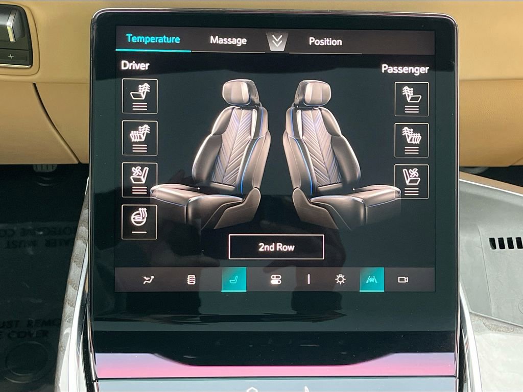 Certified 2025 Cadillac Escalade IQ Sport 2 w/ LPO, ONYX Package image 21