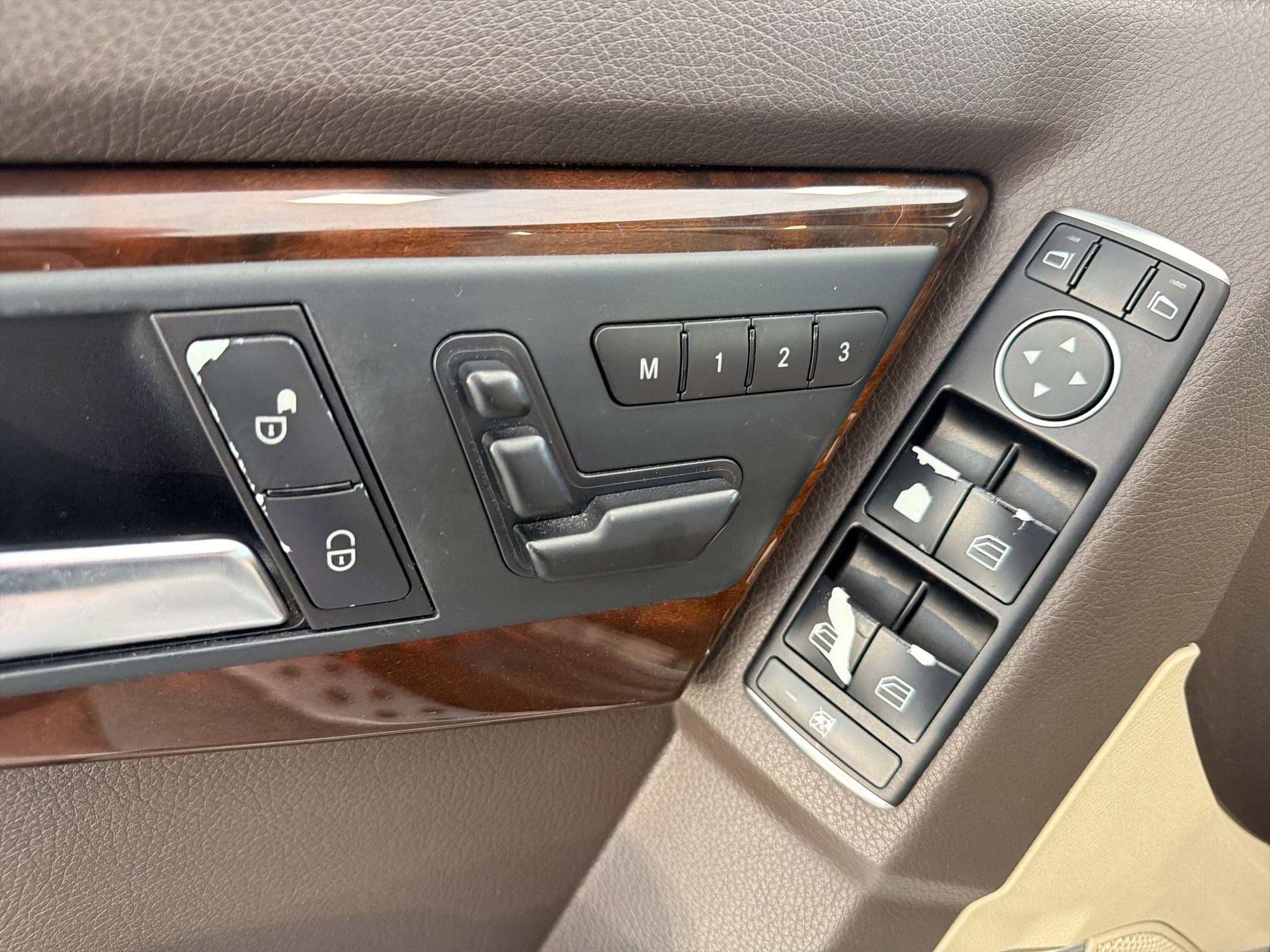 Used 2014 Mercedes-Benz GLK 350 4MATIC image 13