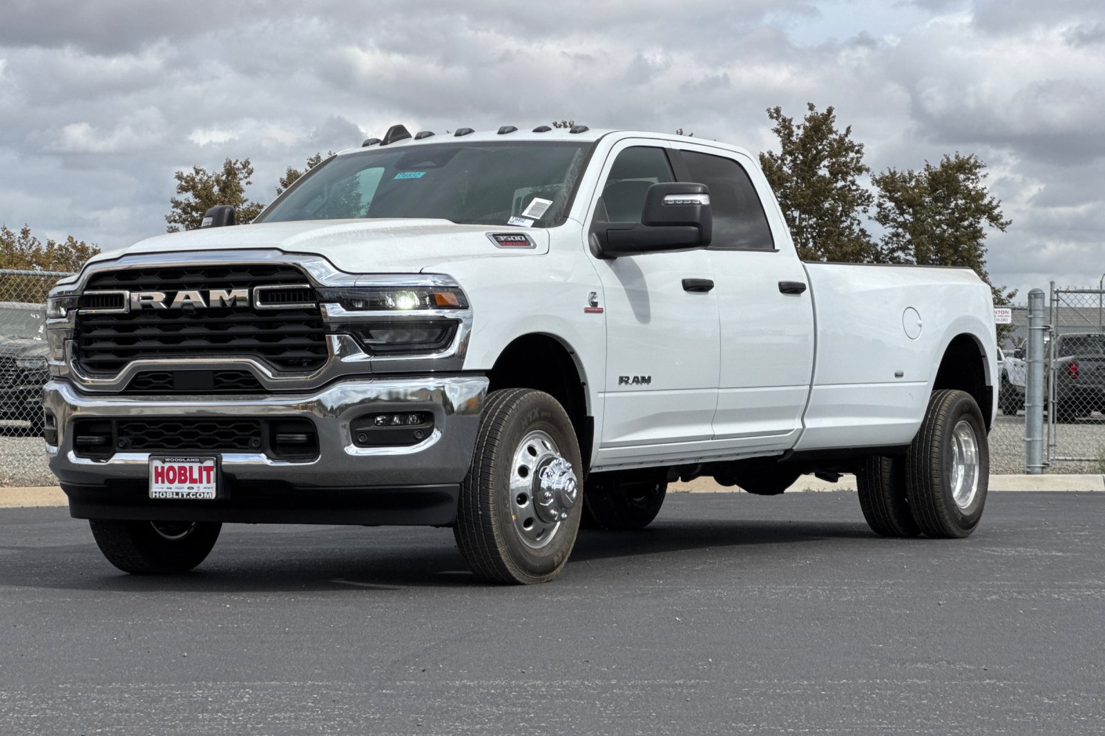 New 2027 RAM 3500 Big Horn AWD/4WD image 7
