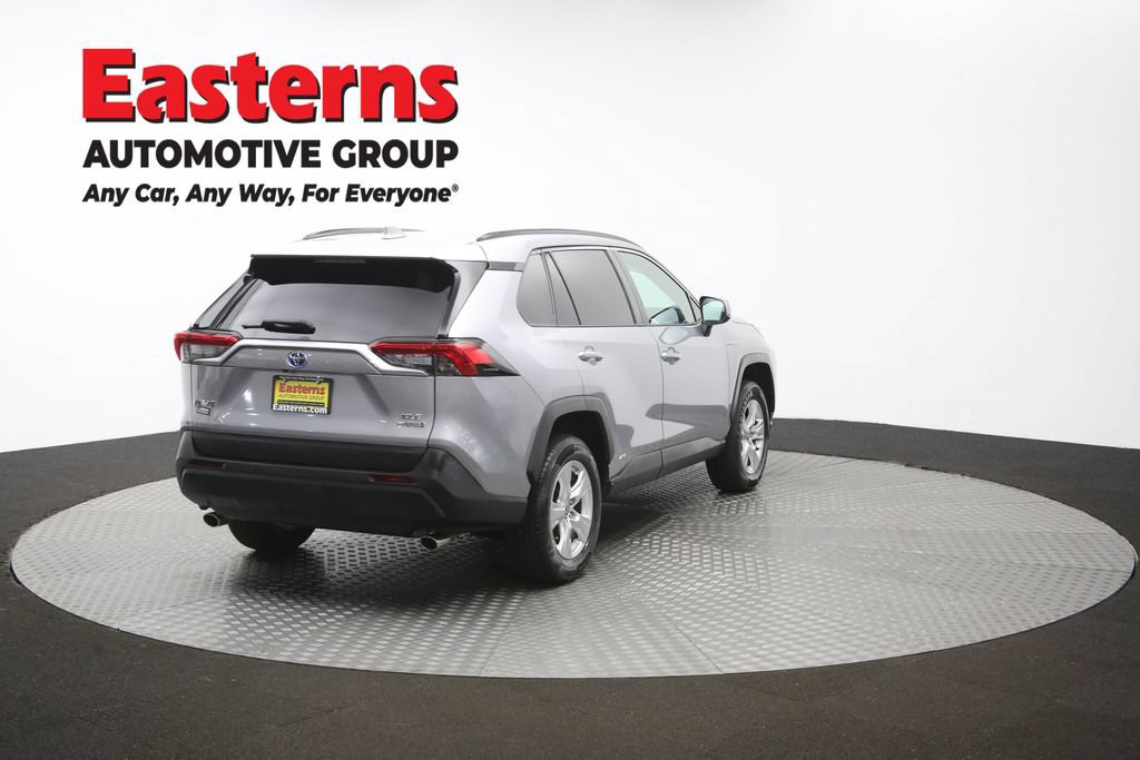 Used 2021 Toyota RAV4 XLE w/ XLE Grade Weather Package AWD/4WD image 41