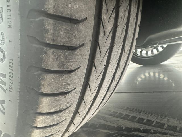 Used 2026 Mercedes-Benz GLC 300 4MATIC image 11