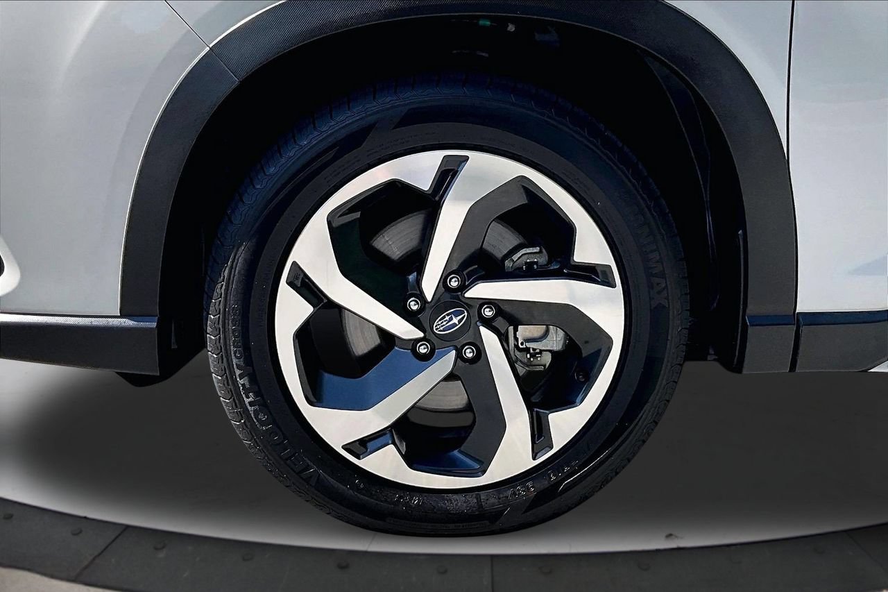 Used 2022 Subaru Forester Touring AWD/4WD image 34