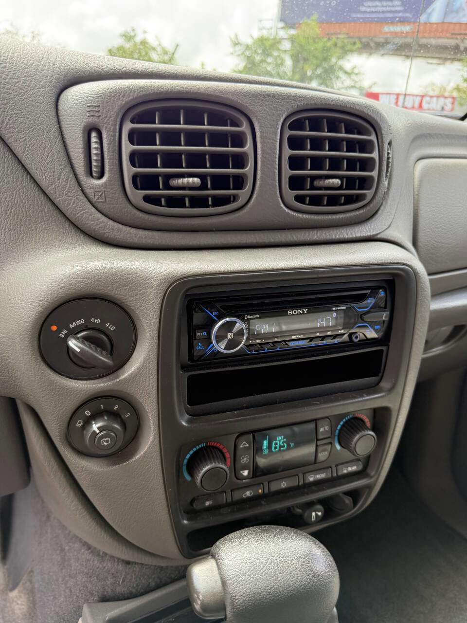 Used 2004 Chevrolet TrailBlazer LT w/ LT Preferred Equipment Group image 15