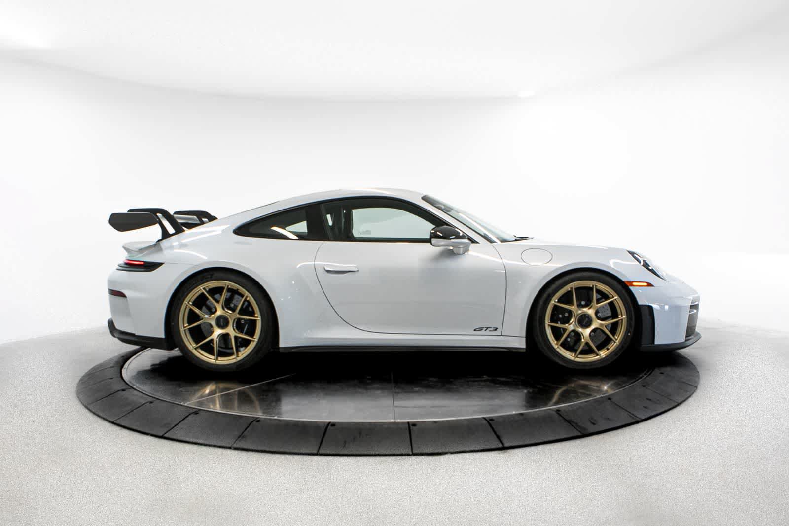 Certified 2026 Porsche 911 GT3 RWD image 8